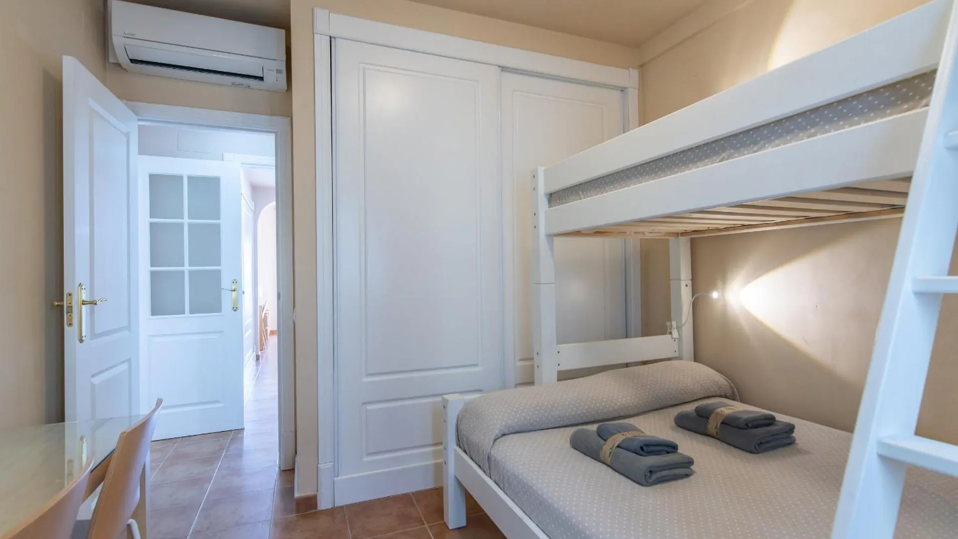 Apartamento Marina IV By H Isla del Moral España